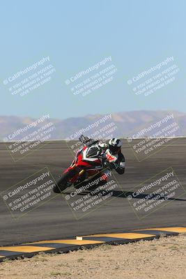 media/Nov-06-2023-Moto Forza (Mon) [[ce023d0744]]/3-Intermediate Group/Session 2 (Bowl)/